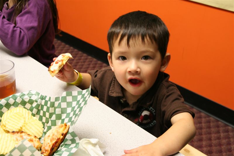 Kendra's 4th Bday-04.JPG