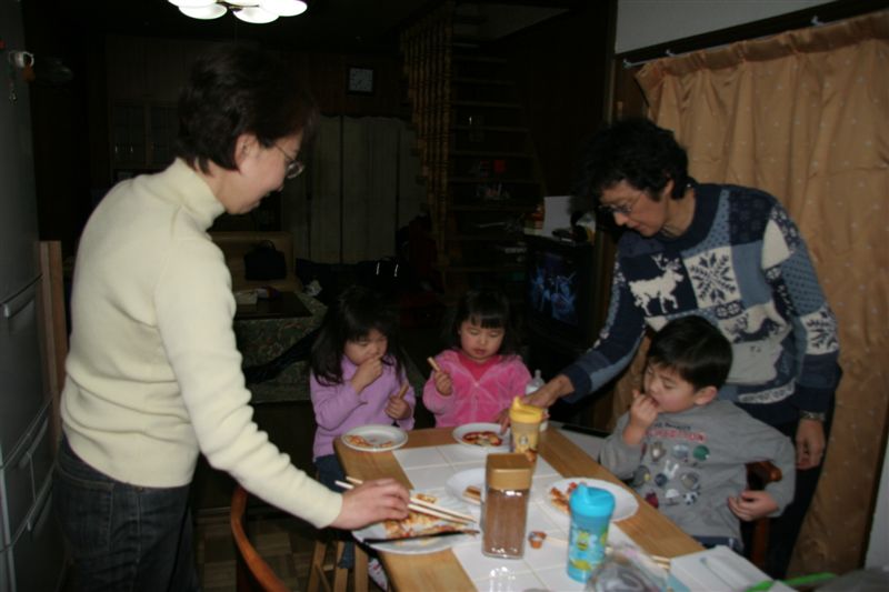 Breakfast time: going home already