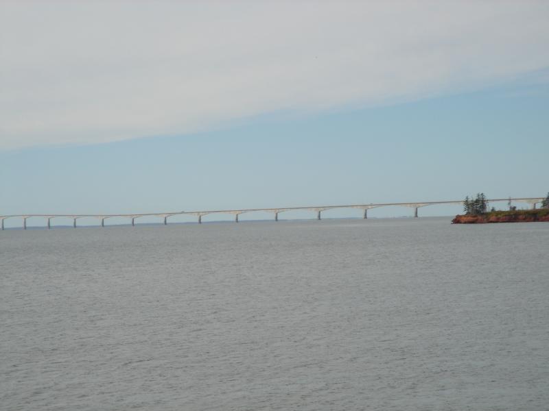 Confederation bridge from the PEI side