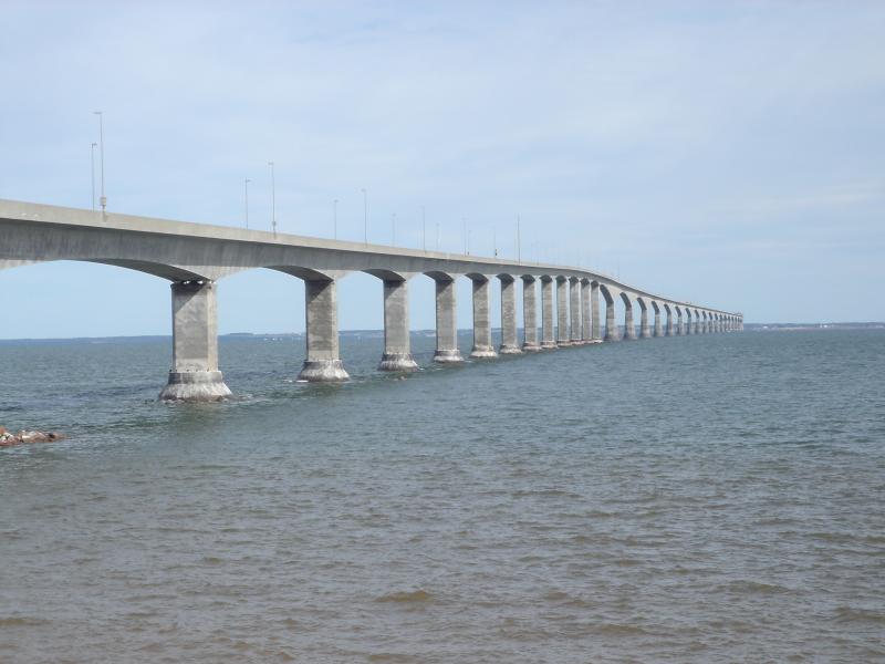 Confederation bridge from the New Brunswick side
