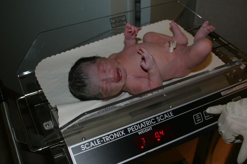 I weight 7 lbs!