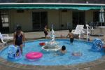 Wading pool