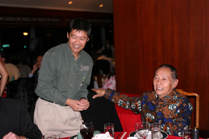 Grand Uncle 90th Birthday October 8th 2005 088.jpg