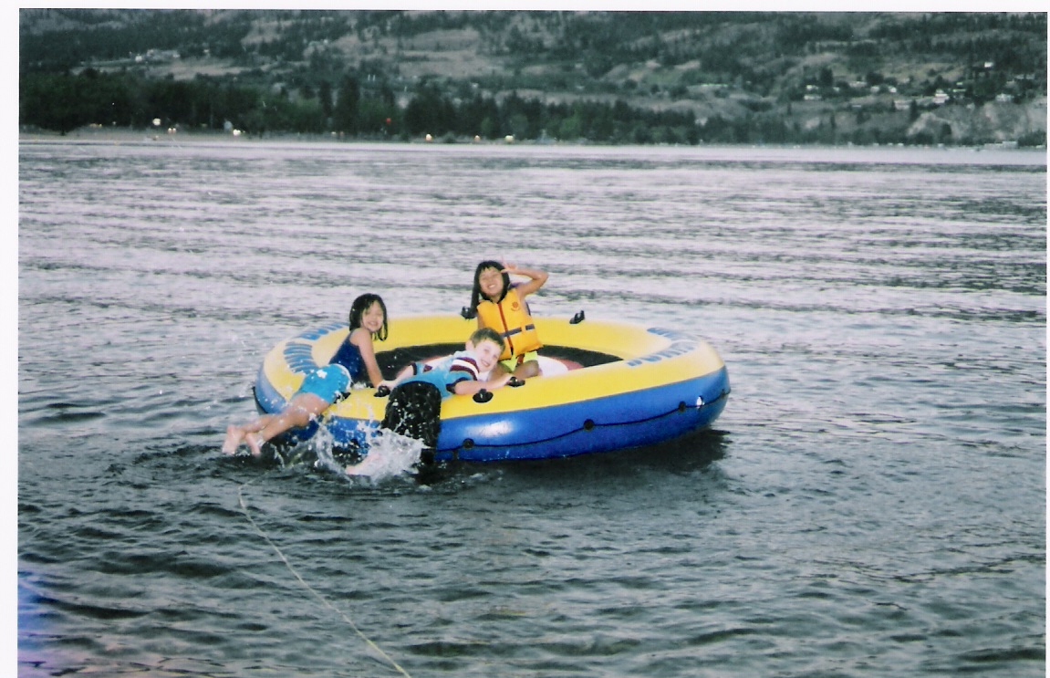Sarah, Clare & Liam - skaha lake penticton