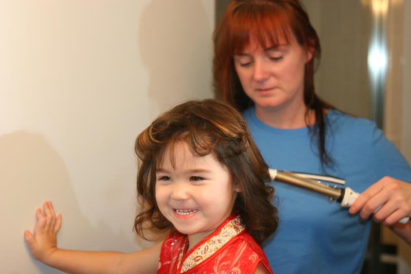 Pictures November 2004 Adam and Arika School pics Santa parade 040.jpg