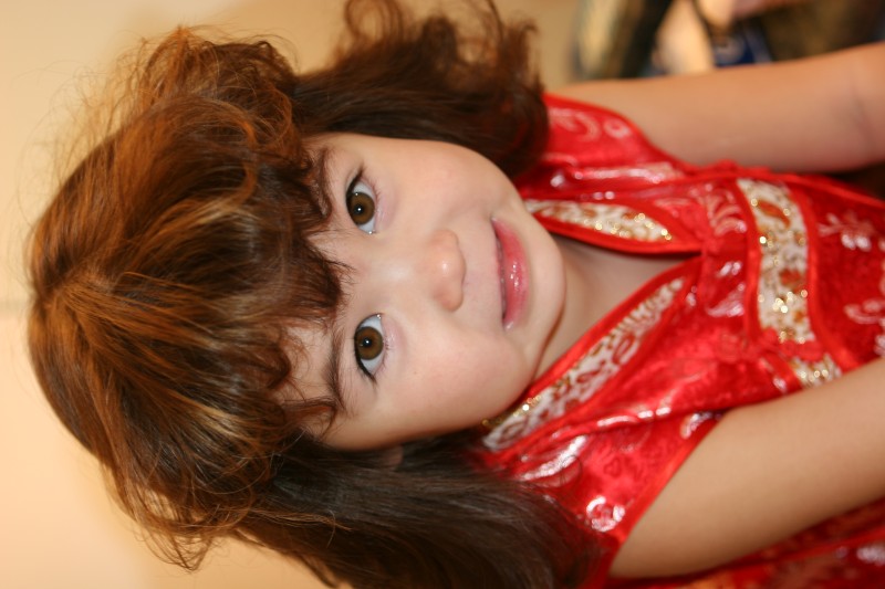 Pictures November 2004 Adam and Arika School pics Santa parade 049.jpg