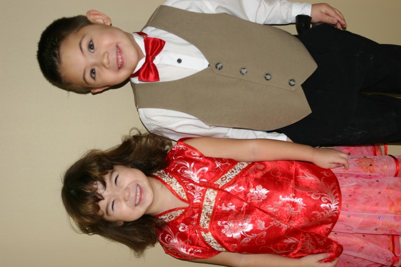 Pictures November 2004 Adam and Arika School pics Santa parade 069.jpg