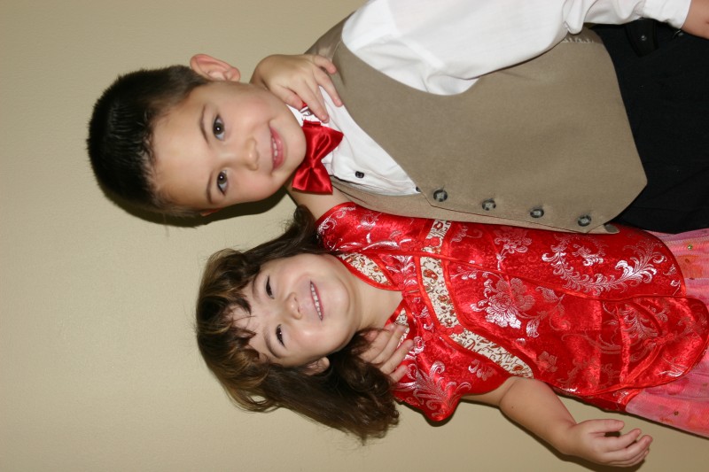 Pictures November 2004 Adam and Arika School pics Santa parade 072.jpg